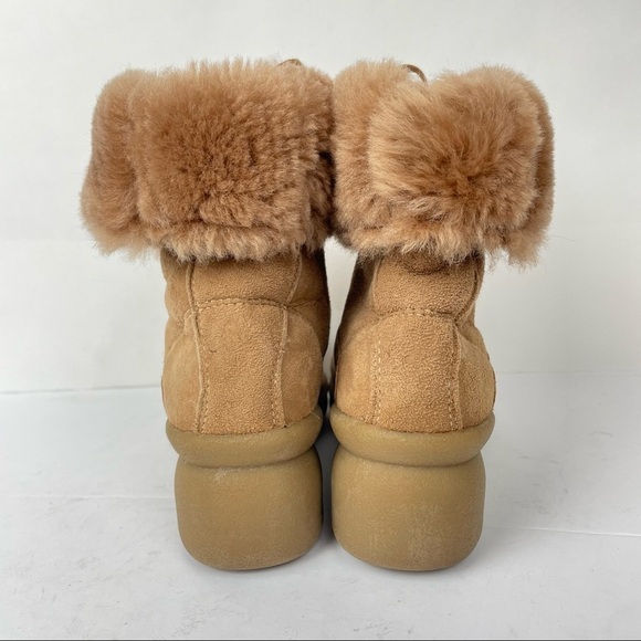 CLARKS brown Nubuck Leather Wedge Fur Lined Snow Winter Boots Foldover Size 8.5 - Picture 5 of 8